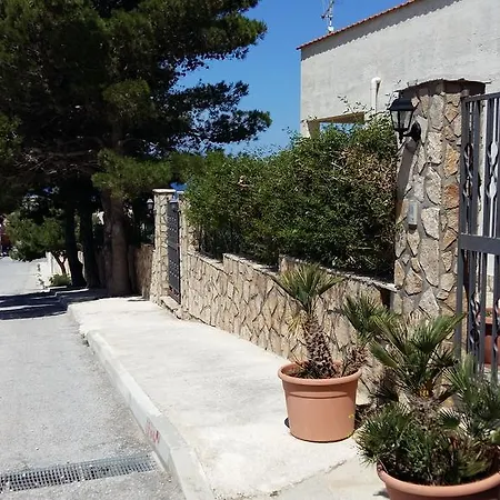 Medi Vacanza Bed & Breakfast *